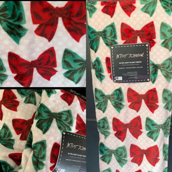 Holiday Bow Betsey Johnson Christmas Throw Red Green Pink NWT - Picture 1 of 7